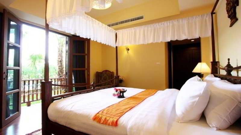 Shewe Wana Suite Resort Chiang Mai Quarto foto